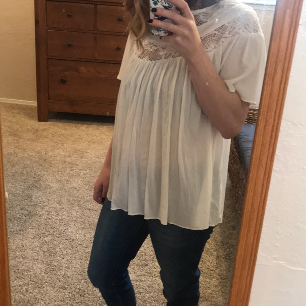 Lace top white flowy shirt